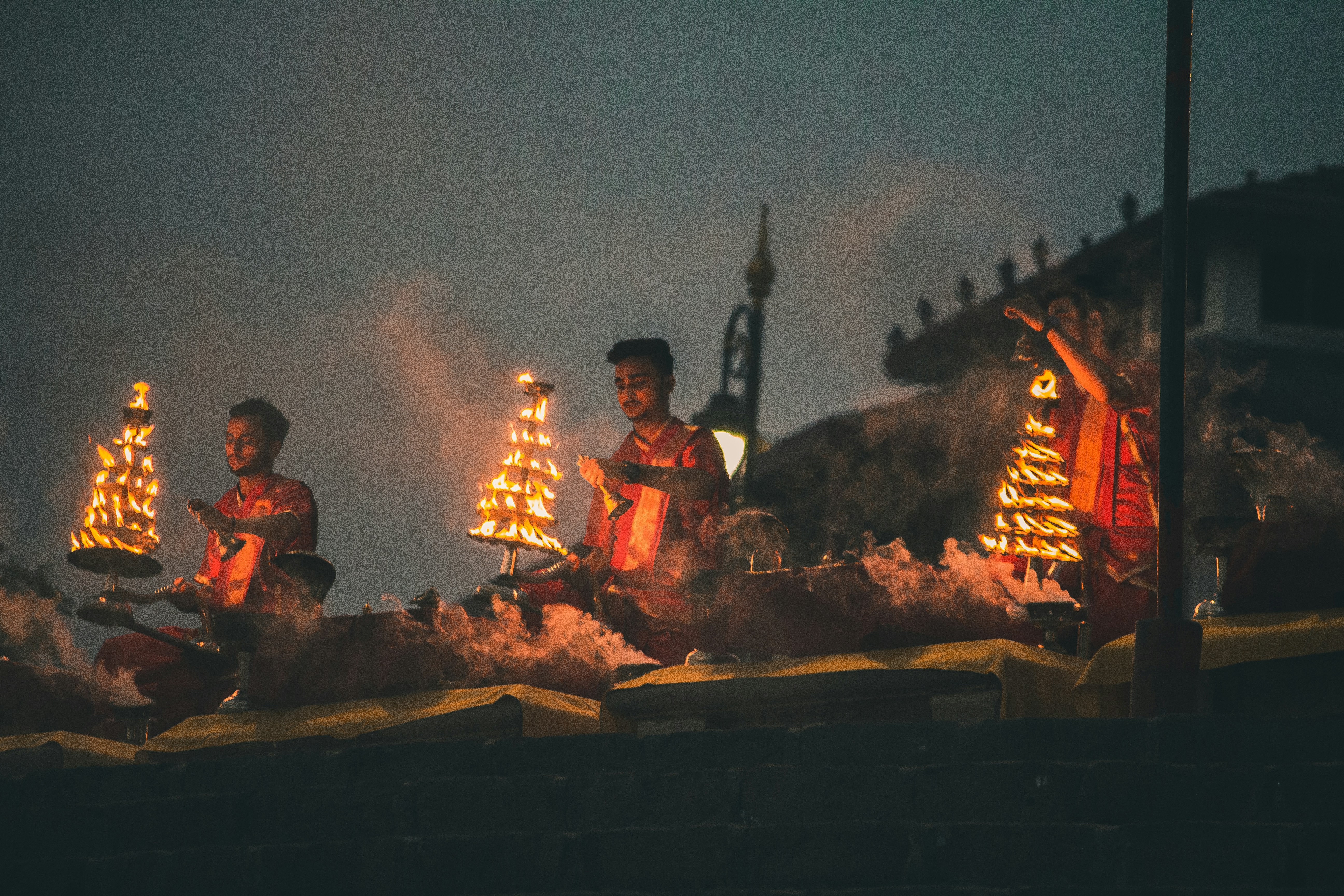 Banaras Unscripted — The Living Crescent
